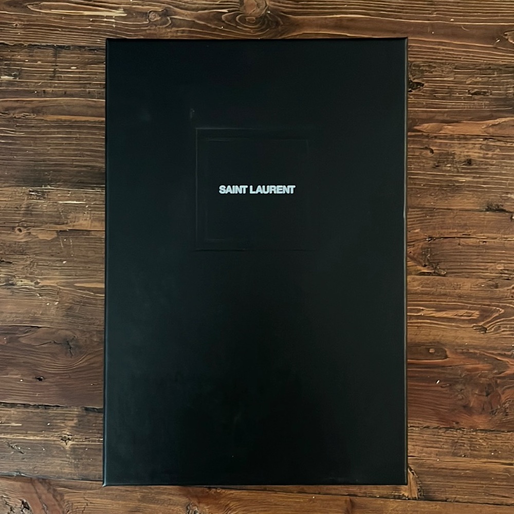 Empty box Saint Laurent excellent condition
